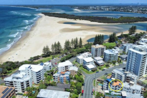 Ocean Breeze Oasis, Steps to Beach & Shops